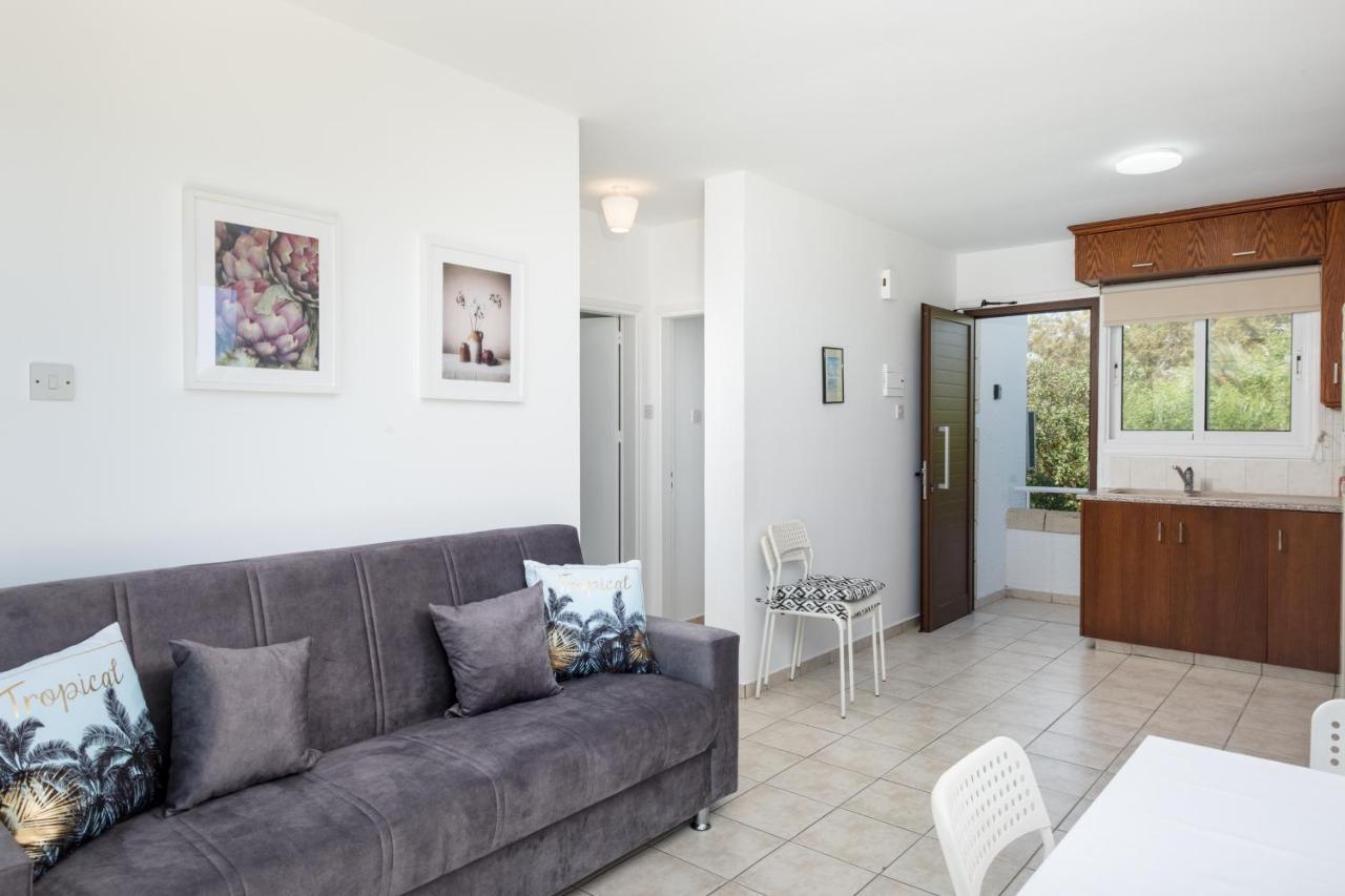 Oceanview Apartment ラルナカ エクステリア 写真