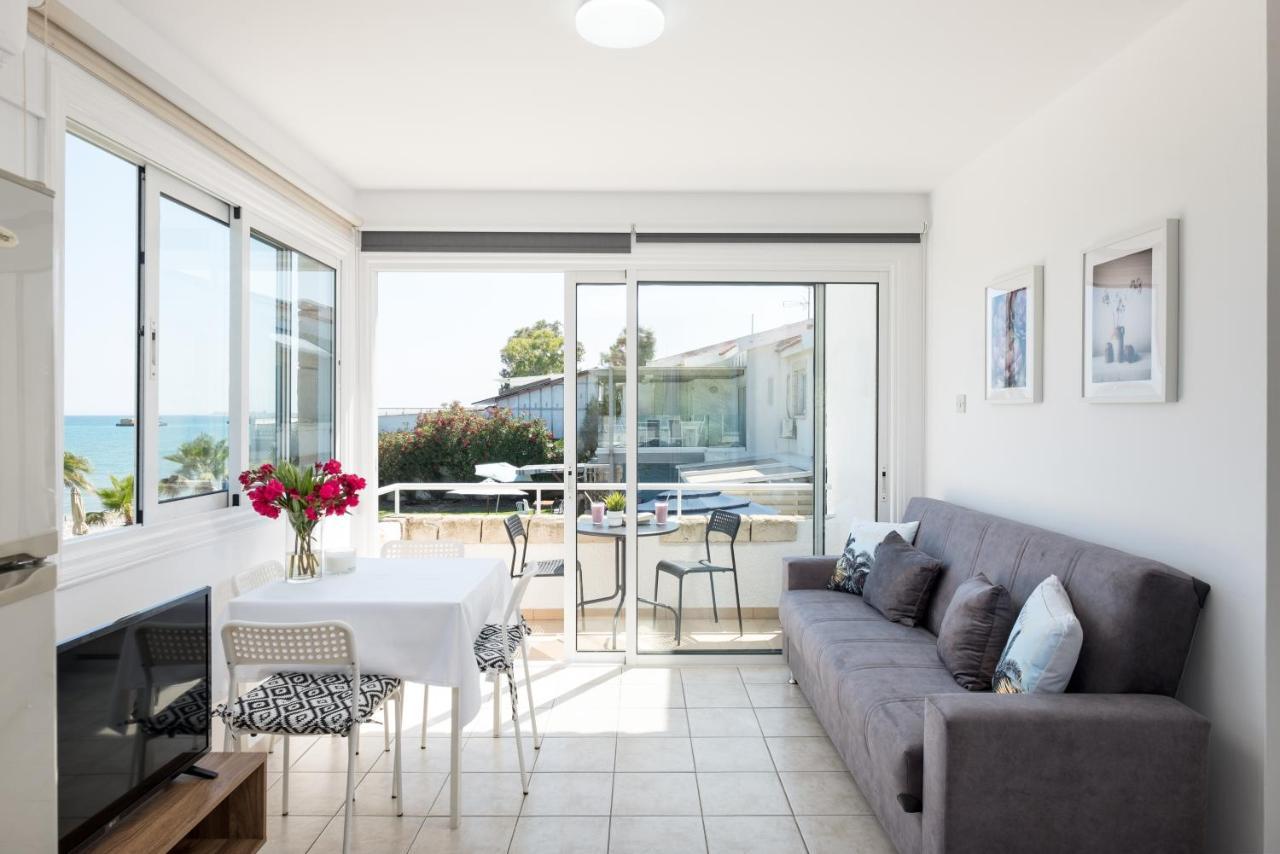 Oceanview Apartment ラルナカ エクステリア 写真